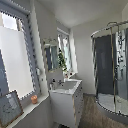 Le Saint Vaast Cozy Apartament